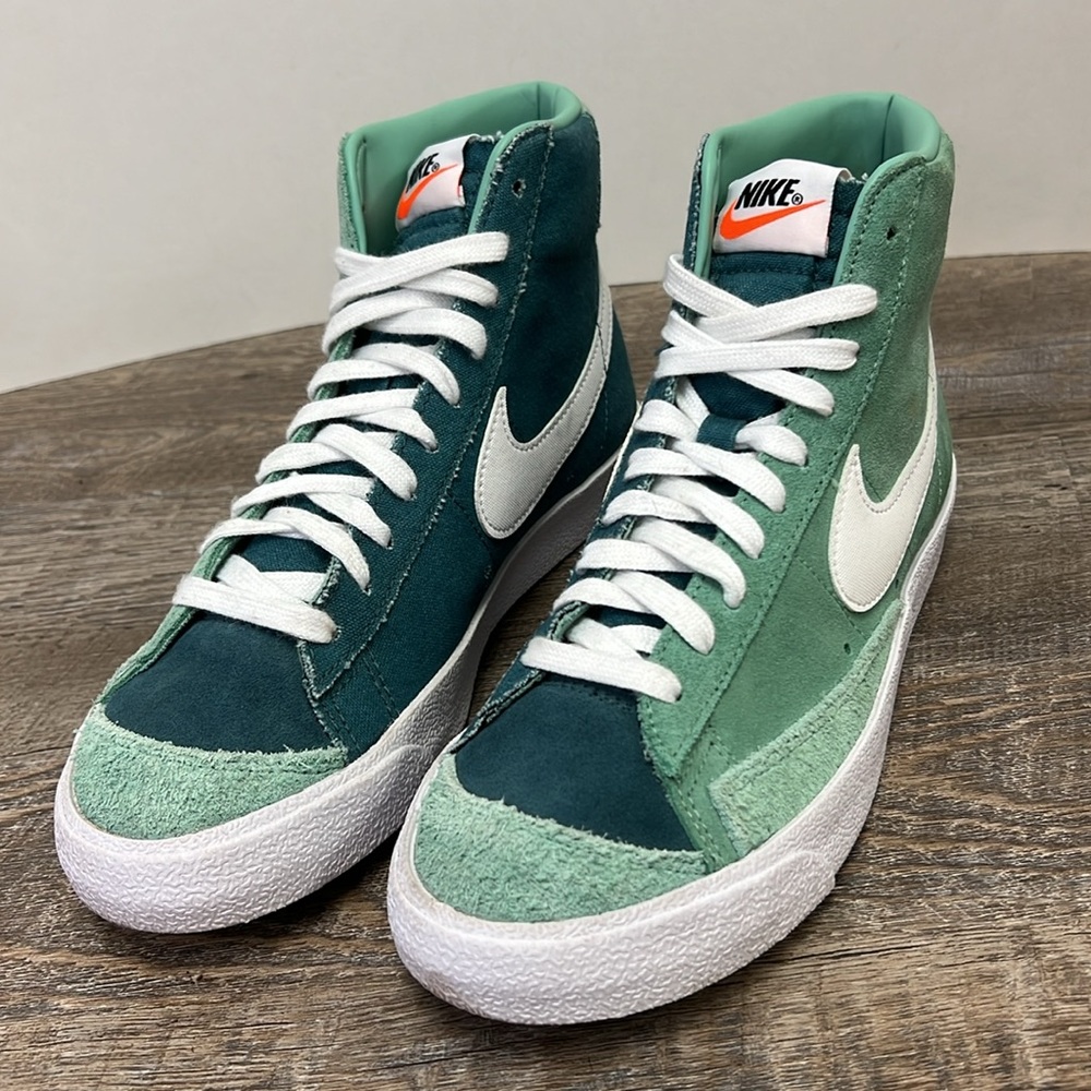 SOLD IN STORE Nike Blazer MID ‘77 VNTG “Healing Jade" CZ4069-300 Size 7.5 - Picture 2 of 10